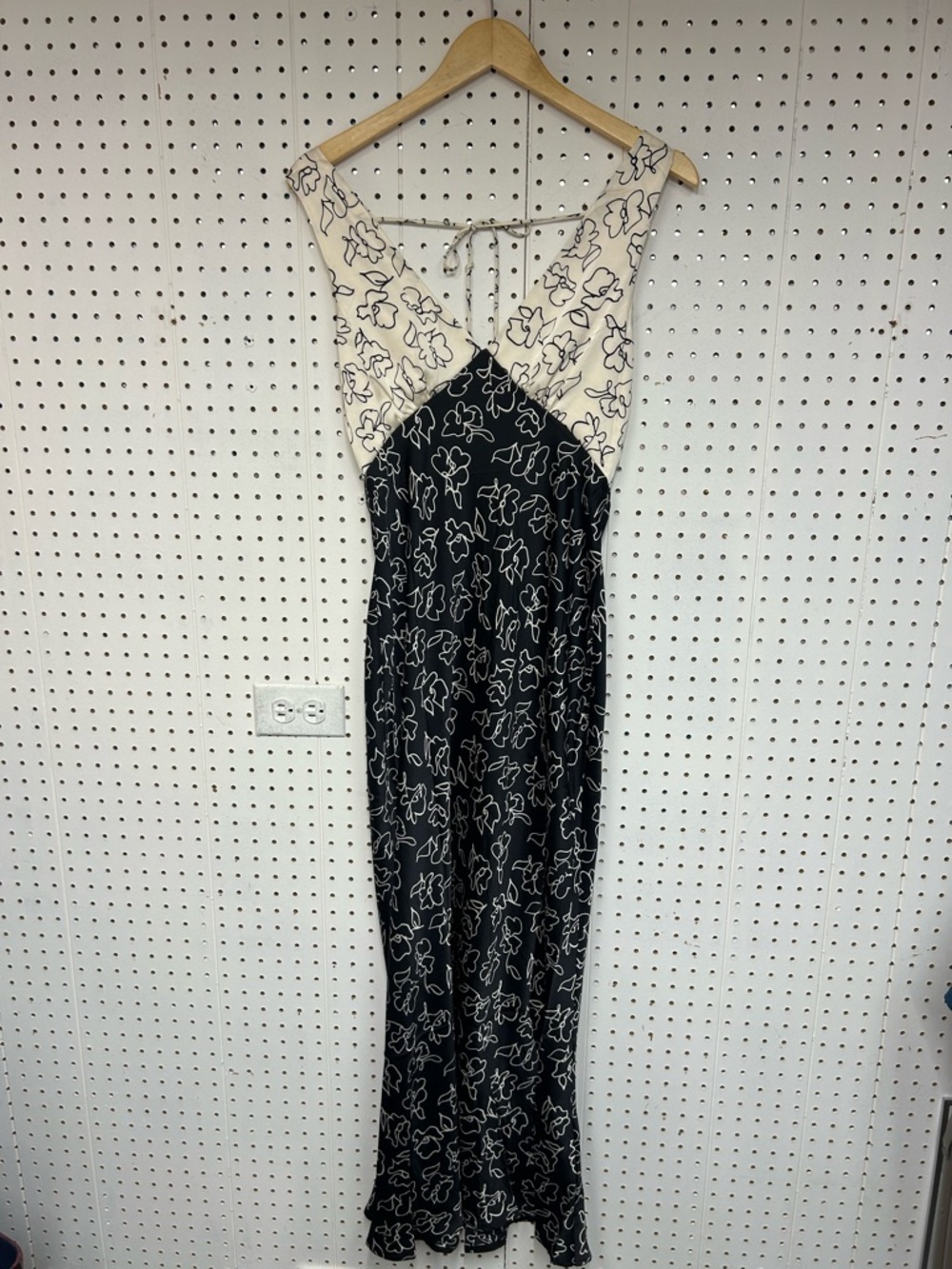 One and Only Satin Black Maxi Dress With Floral Print And Patchwork - Picture 2 of 7